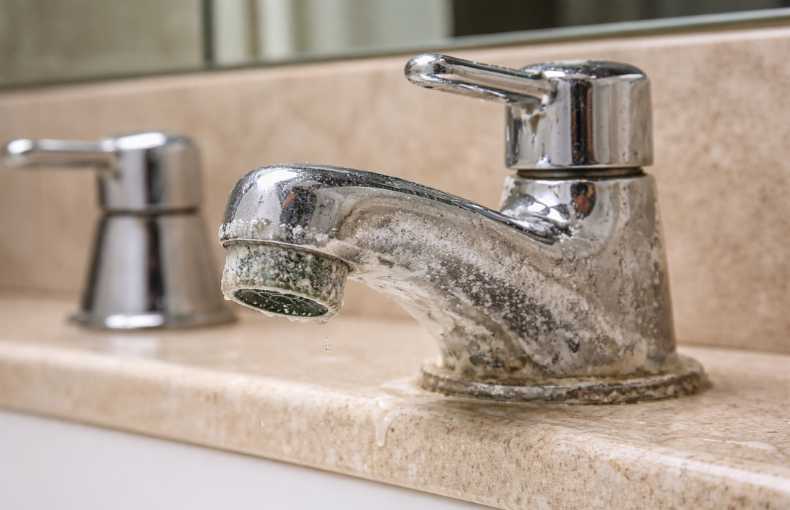 7 Critical Mistakes to Avoid When Buying Bathroom Fittings in Chennai 3 Ignoring Hard Water Conditions